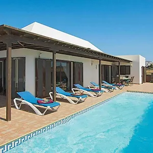 https://sapphire.in-canary-islands.com